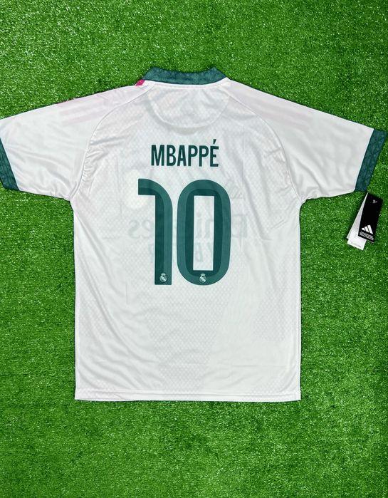 Най-новата футболна тениска на Реал Мадрид/Real Madrid/M’bappe/26/27