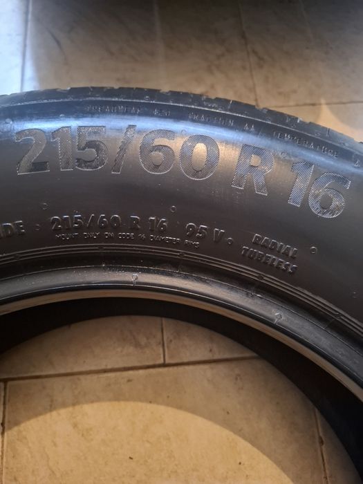 4 Летни гуми Континентал 215/60/16 ДОТ23 6.5мм