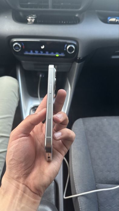 IPHONE 15 pro 128GB