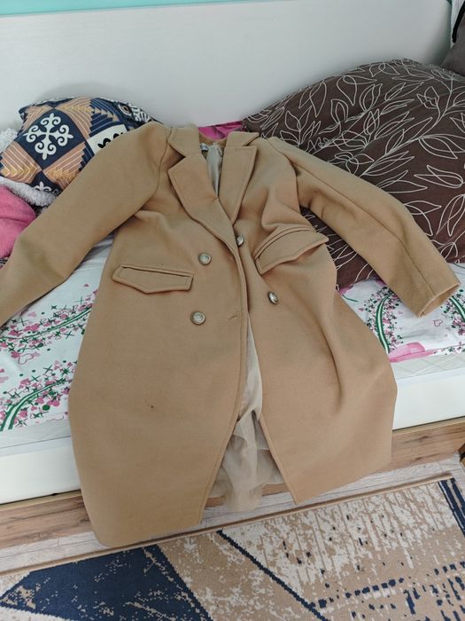 Продам пальто женский