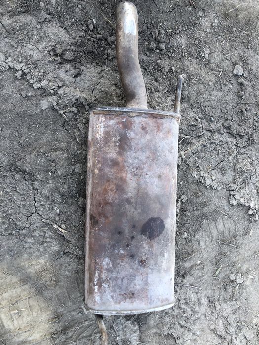 Продам глушак гольф 3