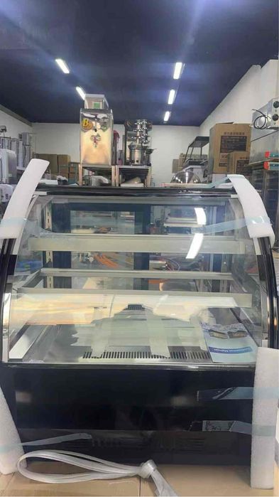 Xolodilnik vetrina ветрина холодилник