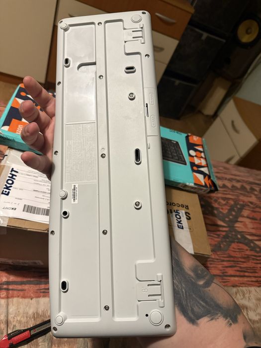 Безжична клавиатура на Logitech