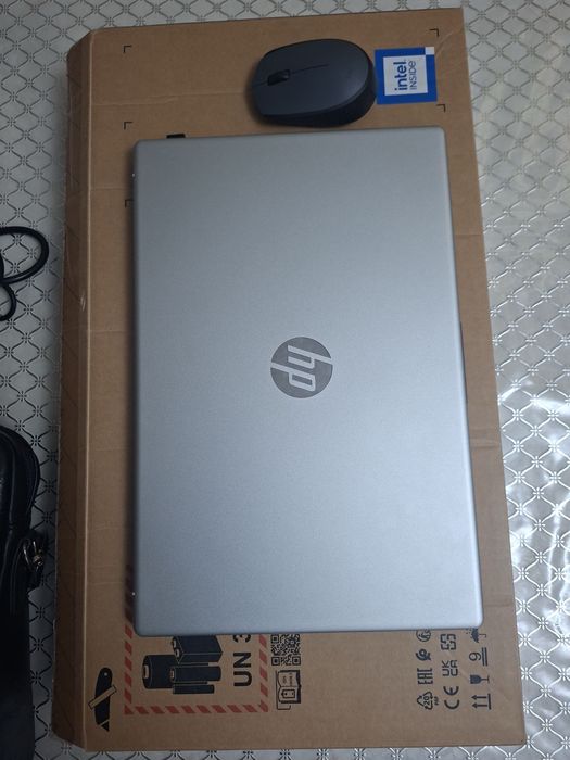 Noutbuk sotiladi HP laptop 15-f. Narxidan o’tib beramiz. Kelishiladi