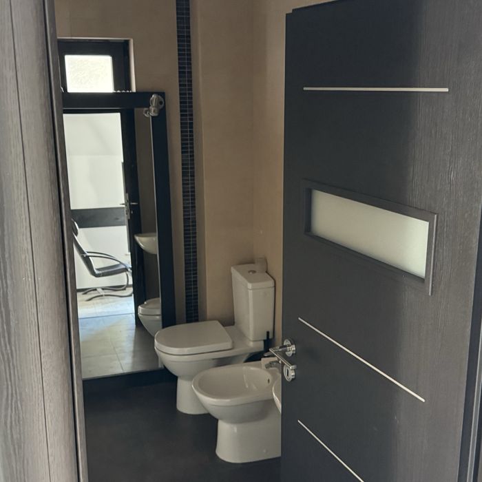 Spatiu de inchiriat Strada Violetelor intersectata cu Henri Coanda