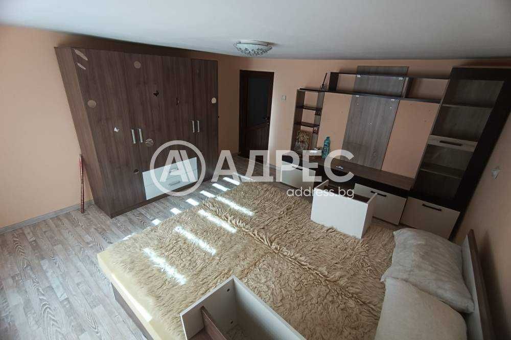 Продава се къща!