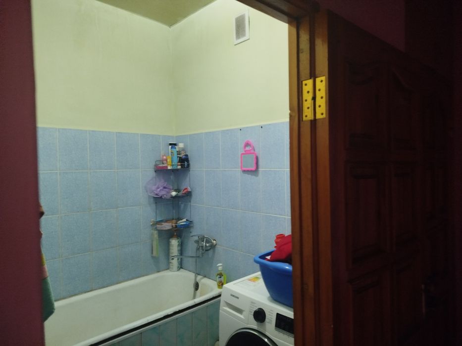 Продаётся квартира 2/2/4