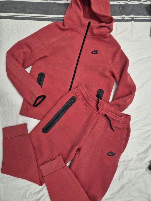 Екипи Nike tech размер 147-158