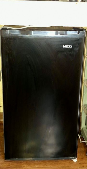 Хладилник NEO BC-120 BA+ Черен