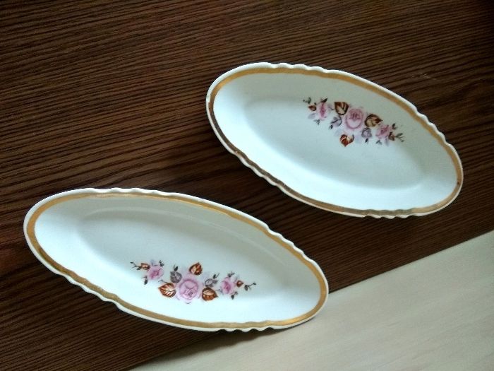 Фарфоровые селёдочницы в паре, Дулево