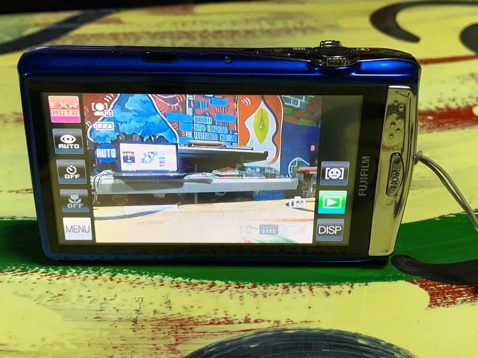 Fujifilm Z900EXR 16 MP 5x zoom Digital Camera Цифров Фотоапарат