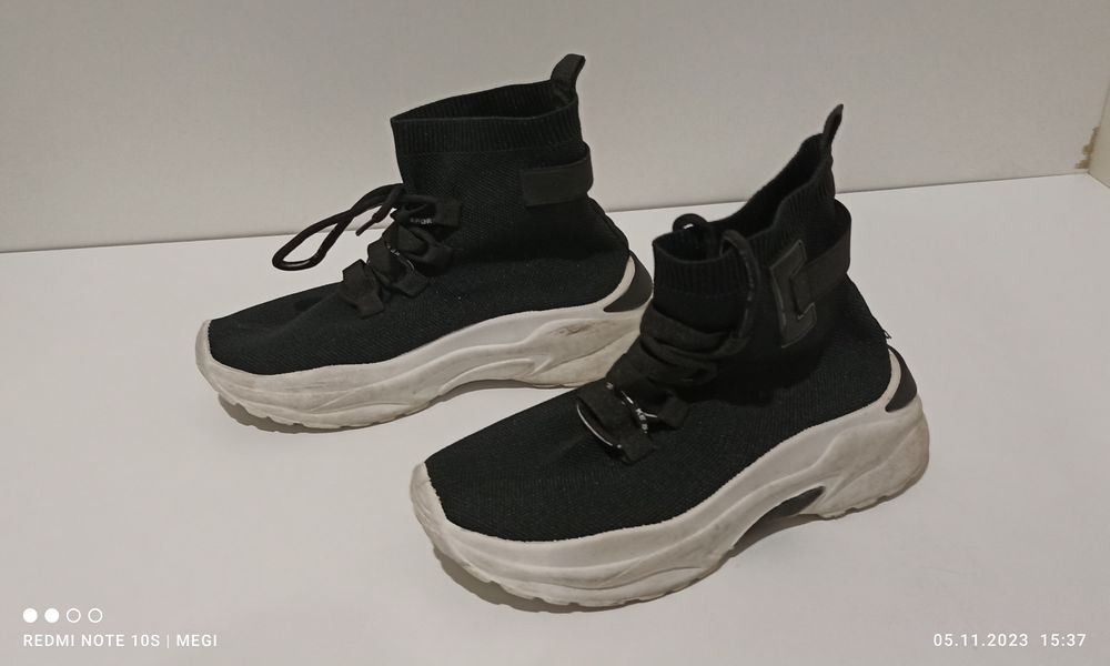 Маратонки от естествена кожа и кецове