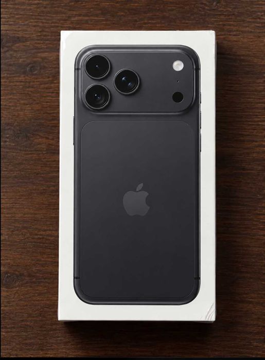 IPhone 18 PRO MAX 256GB Нов Запечатан! Цвят - Black