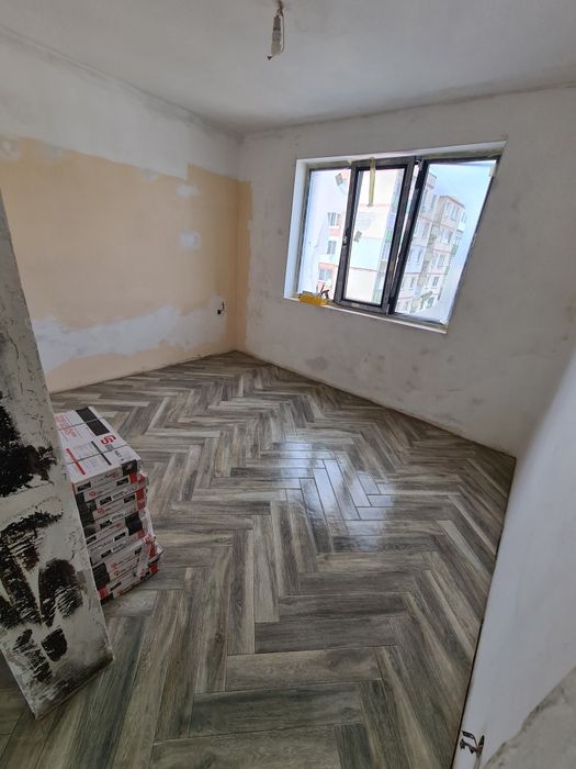 Constructii case/ Renovari interioare/ Zugraveala / Finisaje
