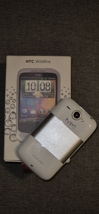 OFERTA HTC Wildfire alb la cutie și cartela Vodafone cu număr premium