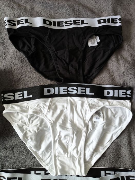 Diesel set 3 chiloți bărbați alb-negru-negru mărimea XL noi originali