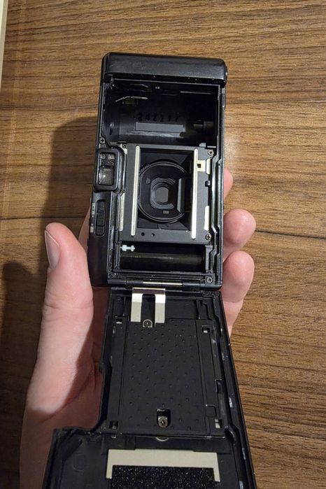 Pentax Espio Mini Aparat Foto Film Camera Point & Shoot Drumetie