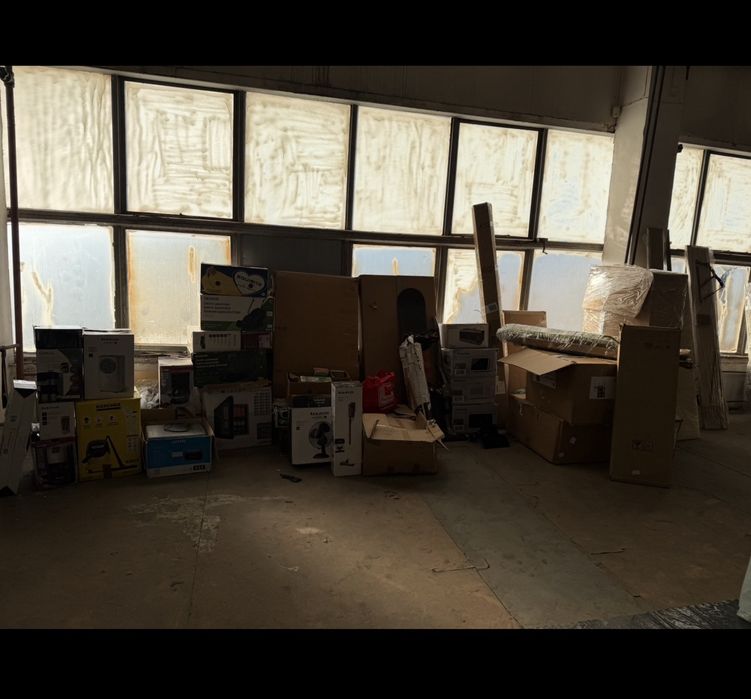 Останала стока от търговия с палети.