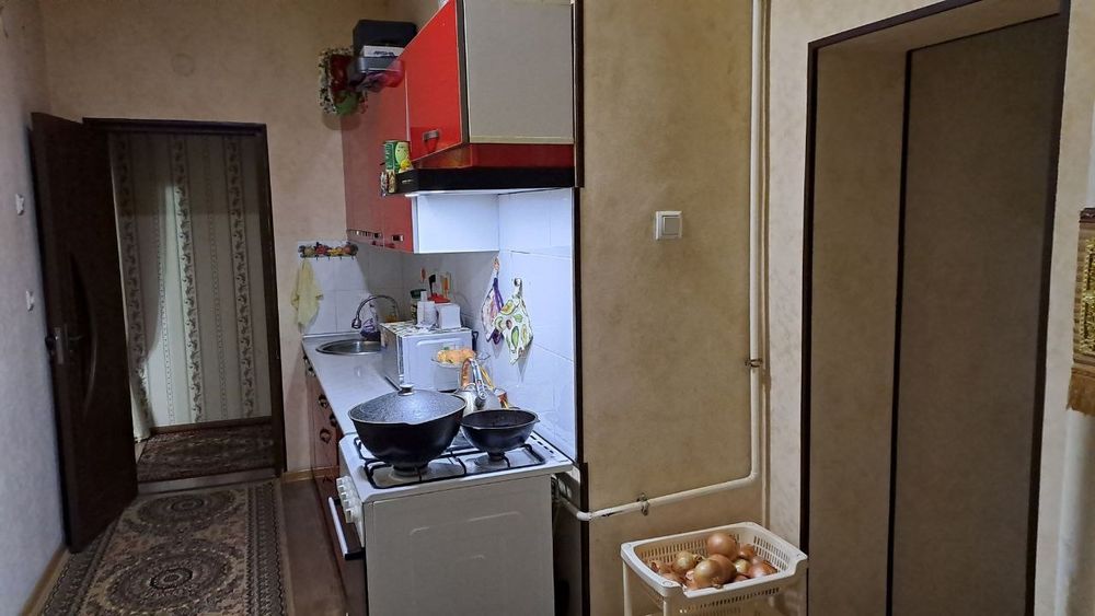 Квартира сотилади!