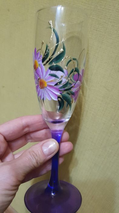 Продам мини-бар, фужеры, рюмки 12 предметов