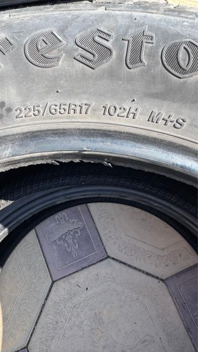 Продам шину , резину