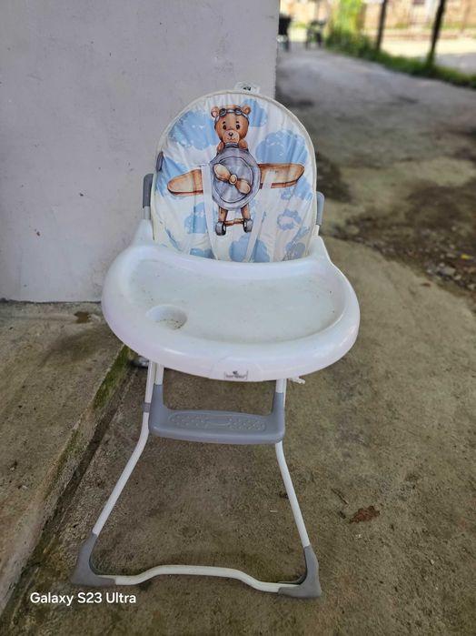 Стол за хранене като нов