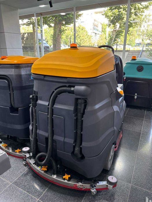 Поломоечная машина Clemar60 гар-тия 18 месяц Рассрочка без процентов.