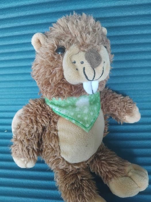 Kinder колекционерска плюшена играчка Бобър