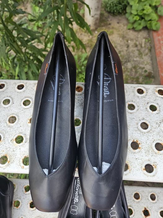 Pantofi piele de import toate marimile!