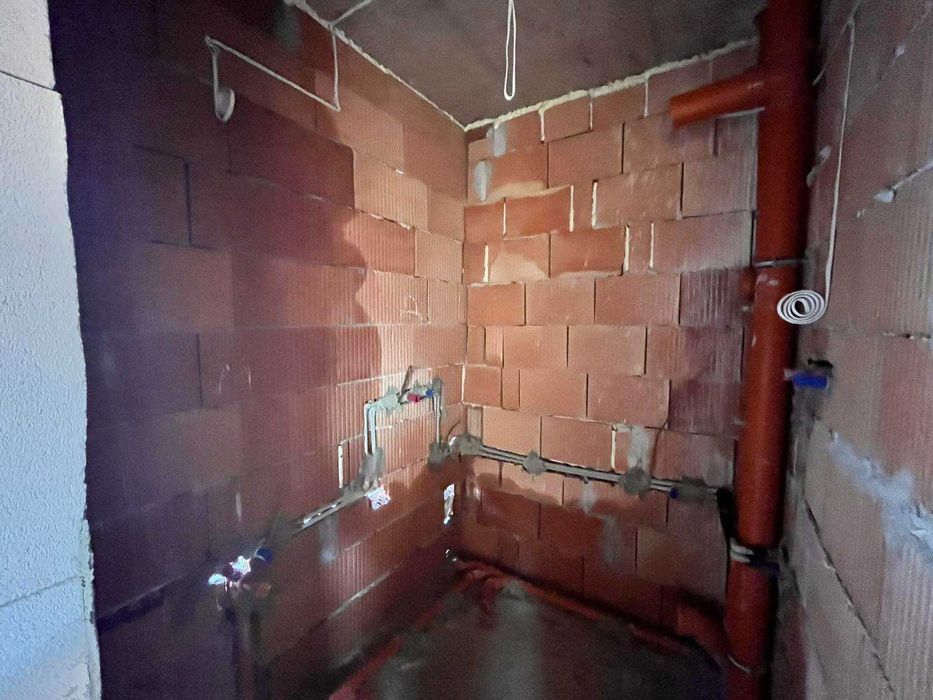 ПРОСТОРЕН 3-СТАЕН АПАРТАМЕНТ ЗА ПРОДАЖБА - КВ. АСПАРУХОВО!!!