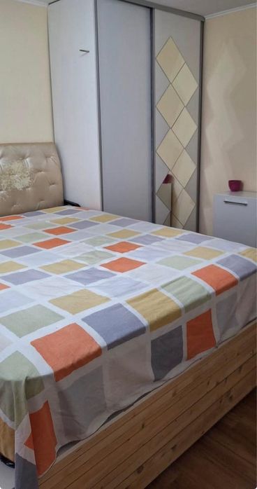 Închiriez garsonieră zona Bl Milea în spate la OMW Sibiu