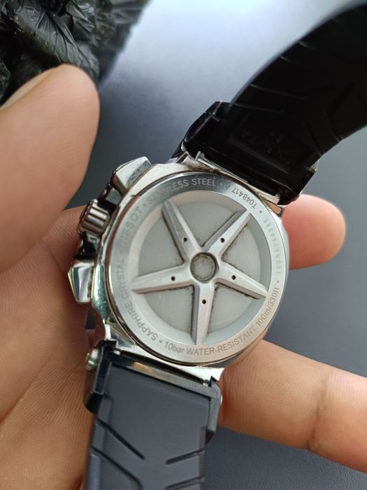 Продам часы Tissot