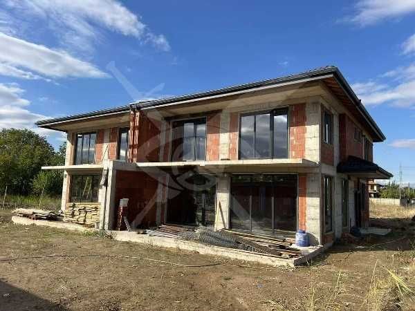 Двуетажна къща в Беломорски 106922