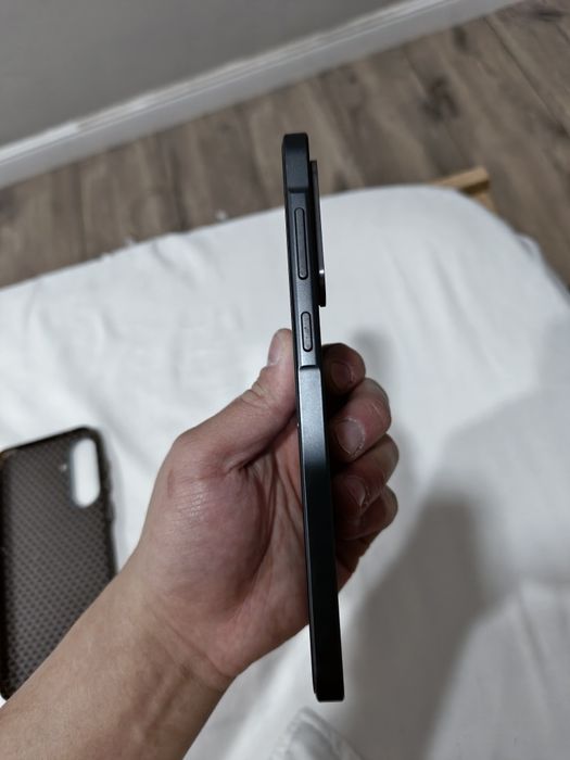 Продам Samsung A36 в идеале