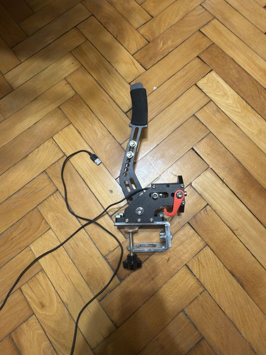 Ръчна спирачка Gaming