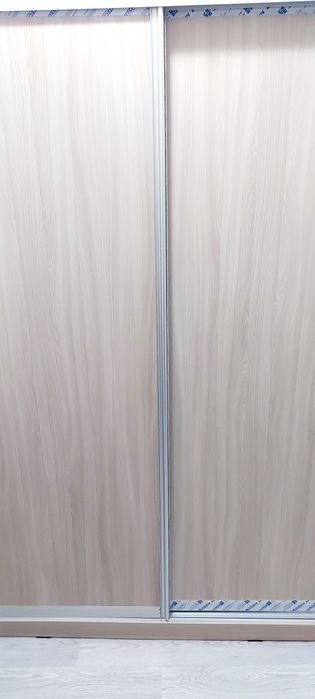 Шкаф купе с 4 полками