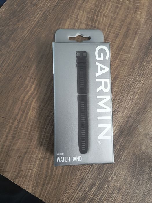Смарт часовник Garmin Instinct 45mm + чисто нова силиконова каишка
