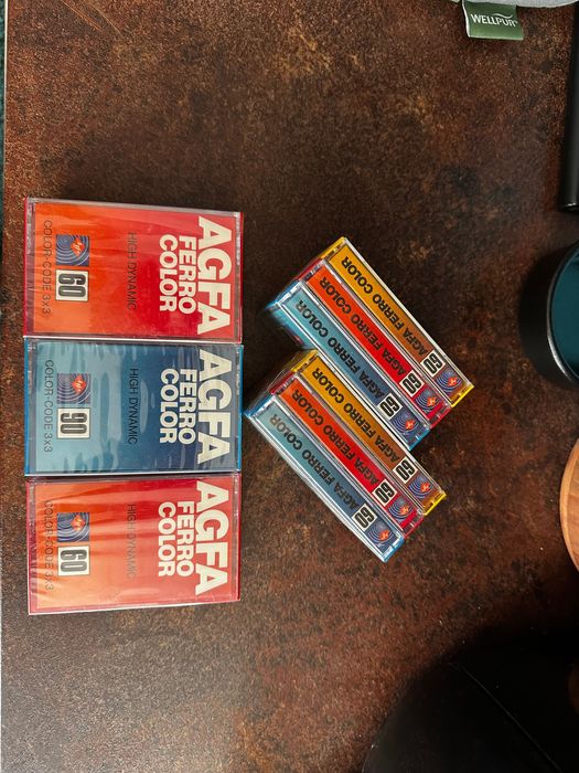 casete audio sigilate —REZERVATE—