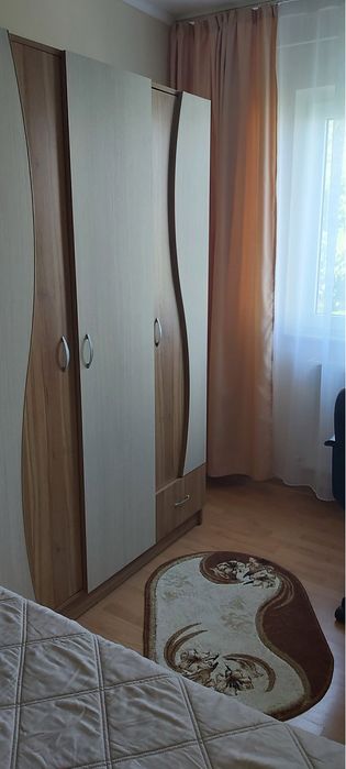 Închiriez apartament 2 camere Trivale