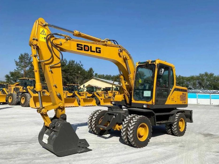 Услуги колесного экскаватора