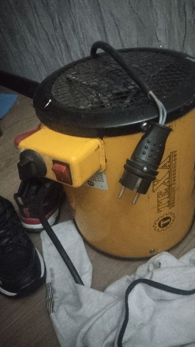 Бильярд шары муз центр пушка