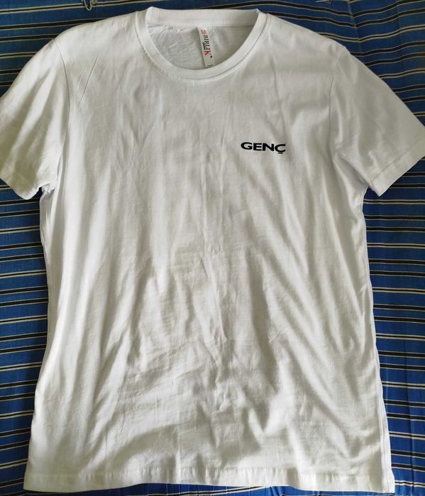 Продам новые белые хб майки