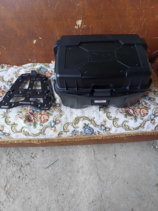 Крепление топ кейса.