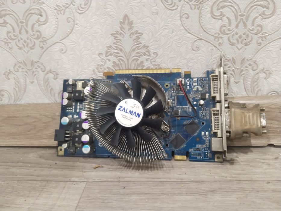 Продам видеокарту Geforce 7900GS