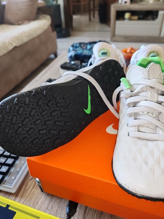 Детски стоножки NIKE tiempo номер 29.5