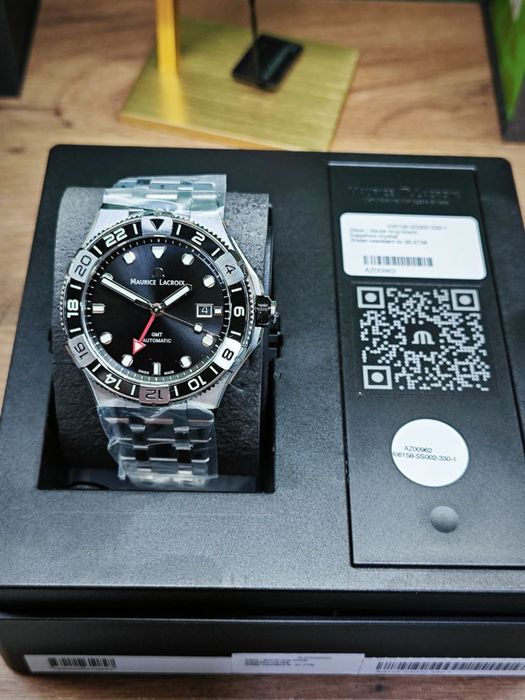 Швейцарские часы Maurice Lacroix Aikon Venturer GMT, механика