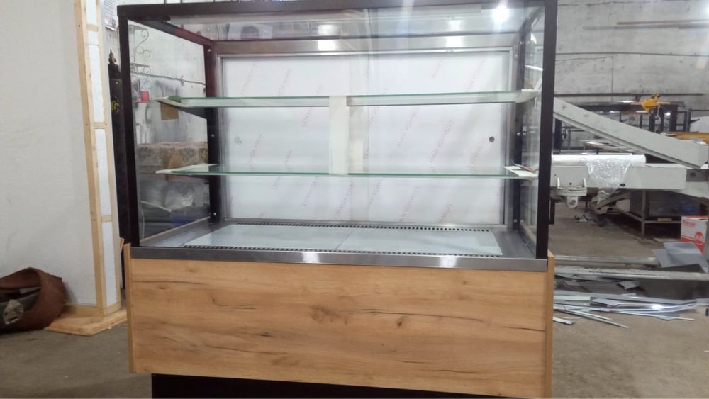 Витринные холодильники