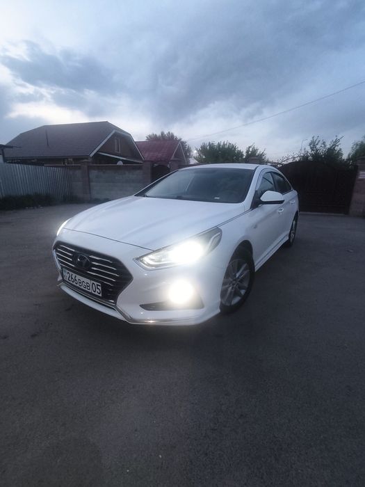 Хиондай Саната 2017 г