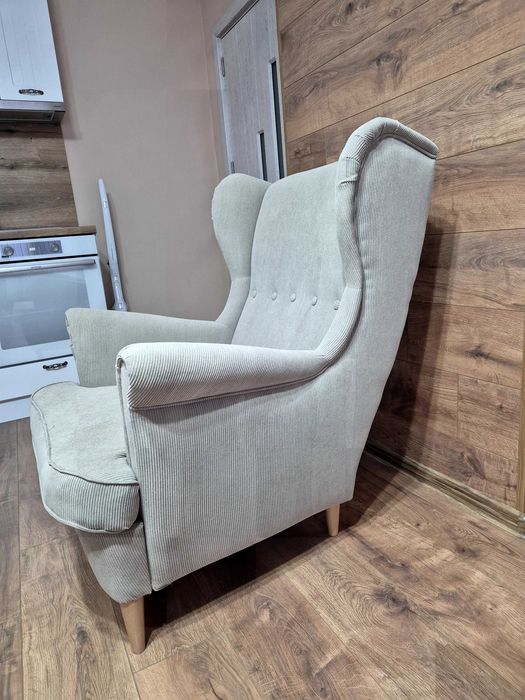 Стилно и удобно кресло!