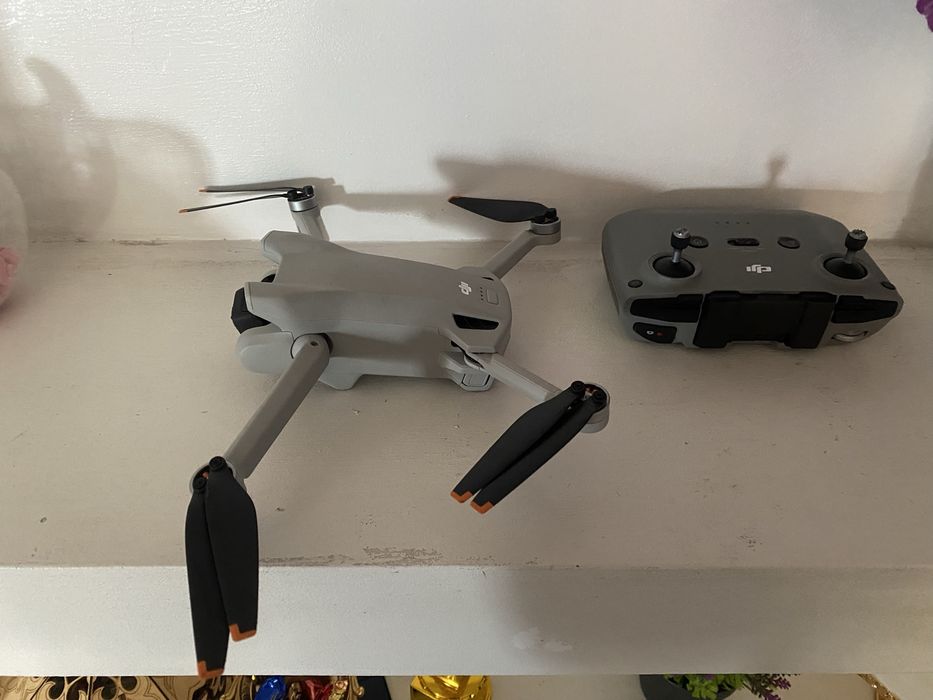 Дрон Dji mini 3